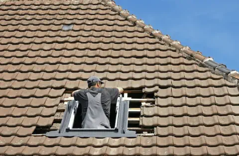 Pose de velux - L'Épine